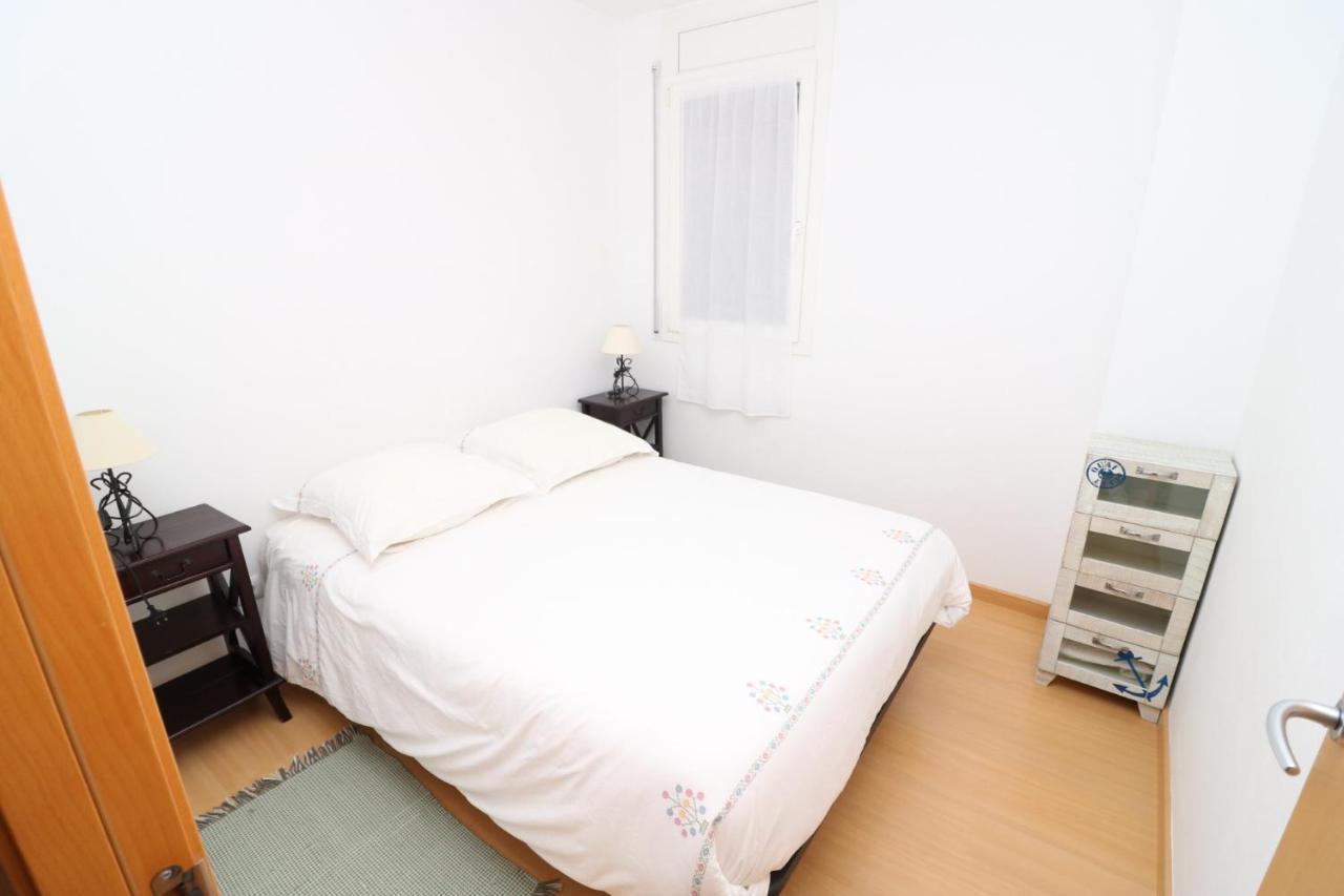 R. Marine II Apartment Roses Bagian luar foto